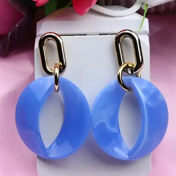 Blue Acrylic Chain Earrings - Picture 1 of 1